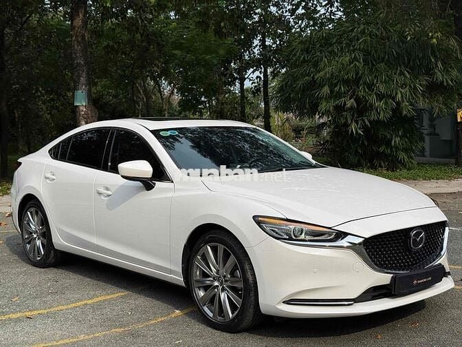 Mazda 6 2024 Premium 2.0 AT - 9999 km