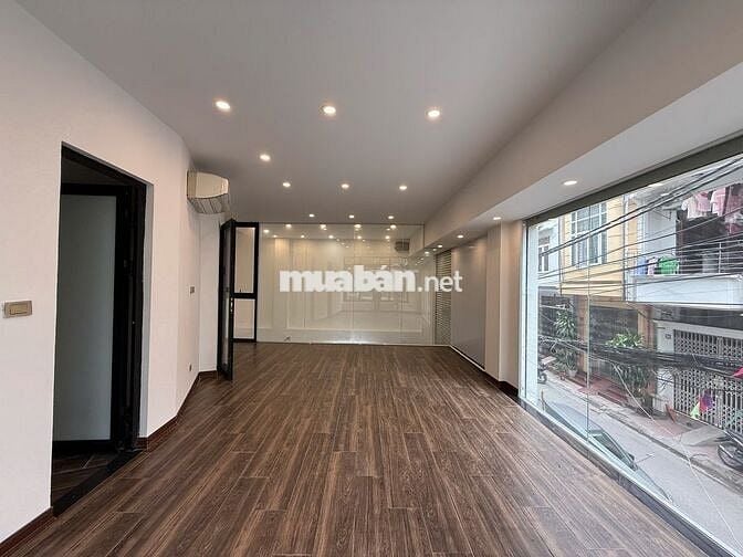 Nhà phố HOÀNG QUÔC VIỆT - CẦU GIẤY, 75m2 x 7T, thông sàn, thang máy.
