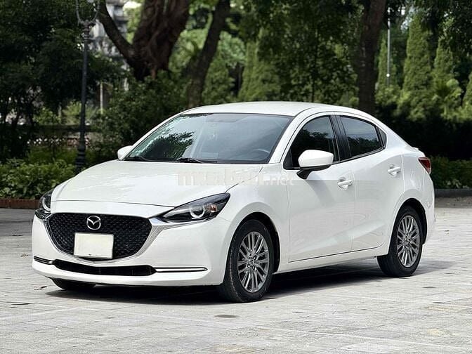 Mazda 2 1.5 AT Luxury  2020