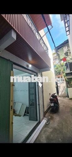 Cho thuê nhà mới hẻm đẹp 1 lầu Bến Biển Đông