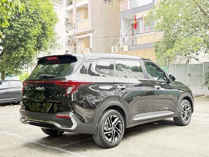 Kia Carens 2024 1.5G IVT