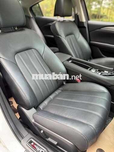 Mazda 6 2024 Premium 2.0 AT - 9999 km