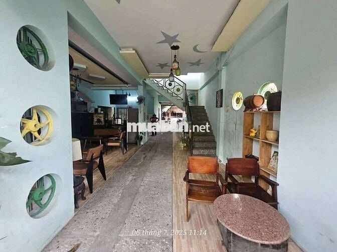 Nhà và quan cà-phê cần bán gấp trung tâm lái Thiêu