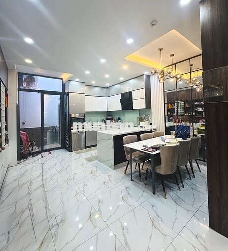 3Phòng Ngủ - 85m2 Nhà nở hậu Đường Nguyễn Sơn. Nội thất cao cấp 🌹