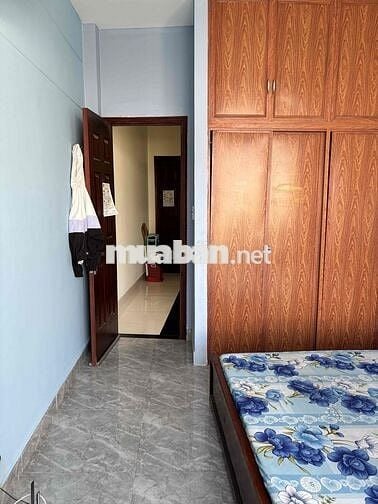 phòng trọ P8. Tân Bình sẳng nội thất cơ bản.