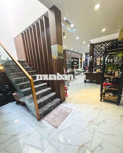 3Phòng Ngủ - 85m2 Nhà nở hậu Đường Nguyễn Sơn. Nội thất cao cấp 🌹