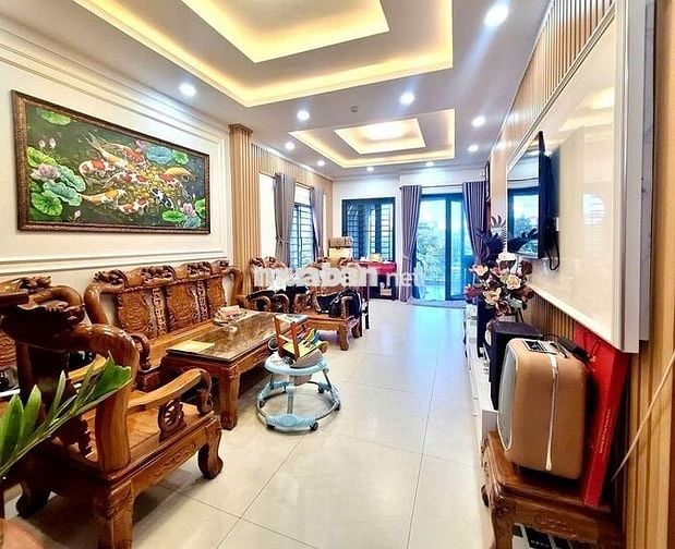 BÁN NHÀ HẺM XE HƠI GẦN GIGAMALL THỦ ĐỨC -230M2 -2 TẦNG -DÒNG TIỀN 30TR