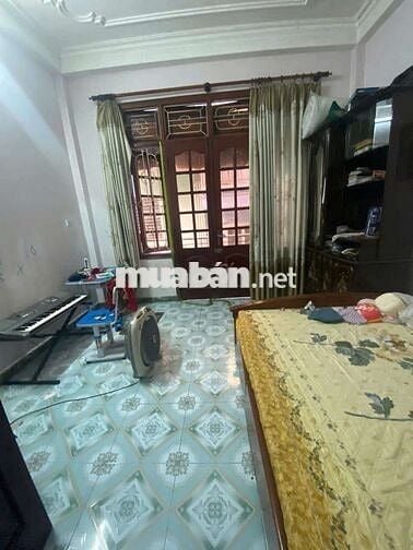 CHO THUÊ NHÀ NGUYÊN CĂN ĐỨC GIANG, LONG BIÊN 3 NGỦ - 4 triệu