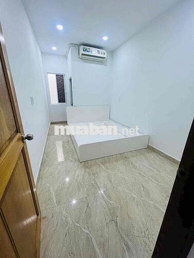 Cho thuê nhà HXH  Trần Đình Xu , P. Nguyễn Cư Trinh , Quận 1