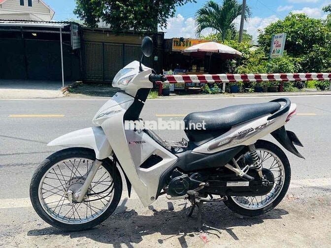 Honda alpha 2019 êm