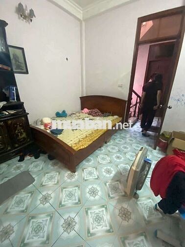 CHO THUÊ NHÀ NGUYÊN CĂN ĐỨC GIANG, LONG BIÊN 3 NGỦ - 4 triệu