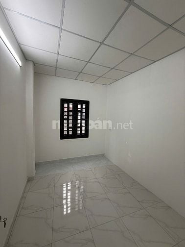 Cần cho thuê nhà nguyên căn cách chợ Tân Trụ 200m