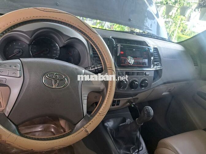 Toyota Fortuner 2013 - Xám - 360700 km