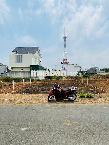 Chủ bán gấp đất 790 triệu đường Lưu Khai Hồng, Thị trấn Củ Chi 243m2
