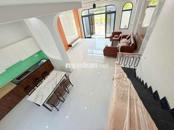 CHỈ 3.3TỶ SỞ HỮU NGAY NHÀ TRỆT 2 LẦU ĐẸP 150m2 SHR– BẾN XE MỚI HÓC MÔN