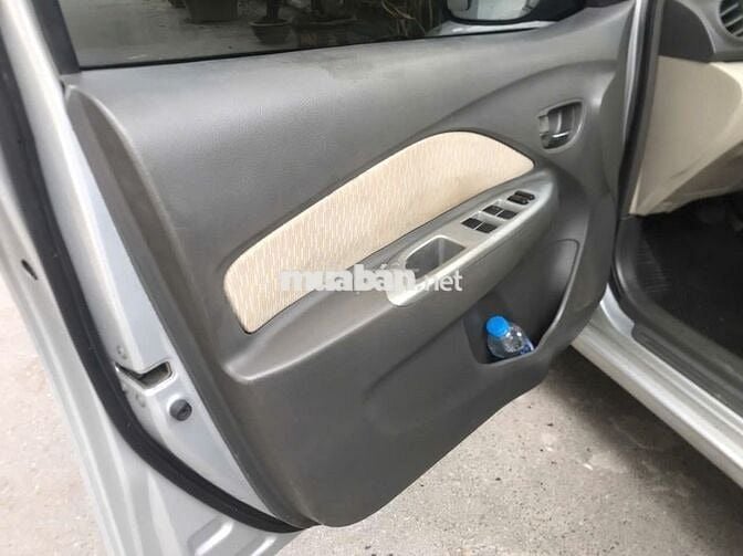 toyota yarit 1.3G nhật xe ko lỗi ghế nỉ nguyên