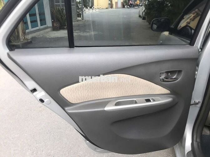 toyota yarit 1.3G nhật xe ko lỗi ghế nỉ nguyên