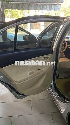 Cần bán Vios 2018 số sàn , 1 chủ .