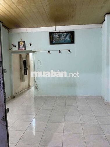 Cho thuê nhà nguyên căn mặc tiền hẻm 6x22 sân trước đậu 2 xe tải