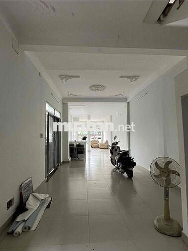 MẶT BẰNG KINH DOANH - VĂN PHÒNG - TRỆT 80m2 - QUẬN 4