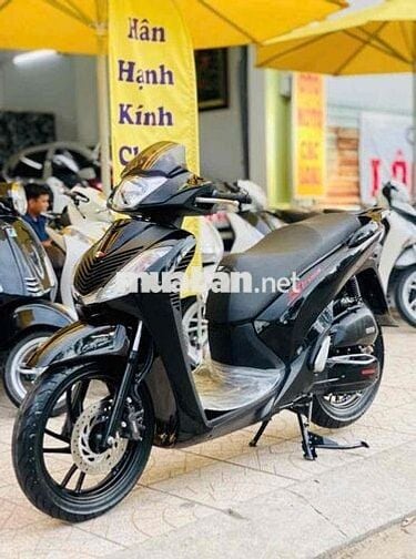 Sh 150 đời 2015 Lên Ý
