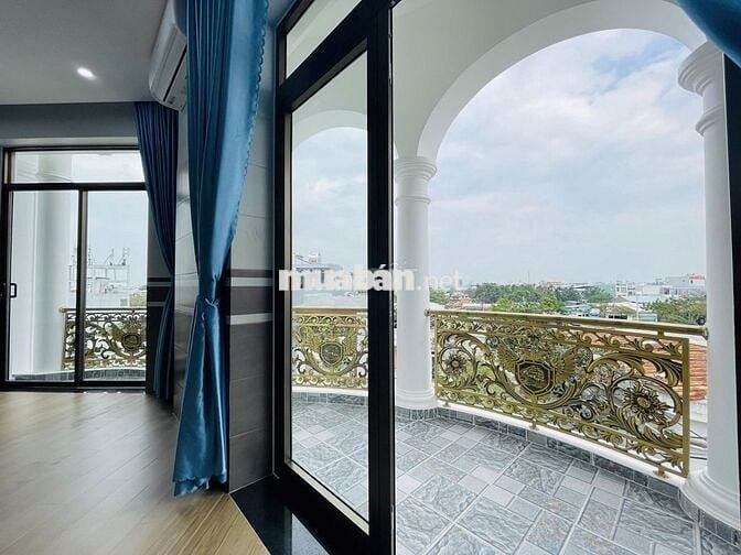 Cho thuê căn hộ Studio siêu thoáng gần cầu vượt Ngã Ba Huế