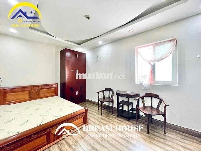 CHDV Full Nội Thất Ngay ĐH Công Thương Rộng Rãi Thoáng Mát
