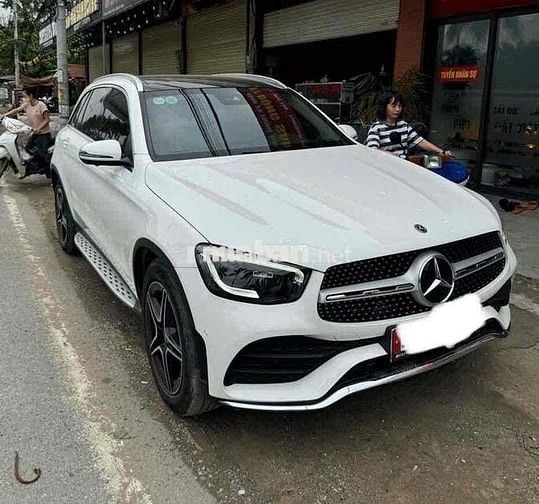 Mercedes Benz GLC 2021 300 4MATIC - 58000 km