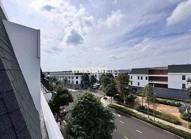 CHO THUÊ TÒA SHOPHOUSE GÓC VIP 715M2 SÀN TẠI ECOCITY – CHỈ 35 TRIỆU/ T