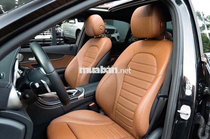 LONG ANH AUTO về MERCEDES C300 AMG sx2019 giá tốt