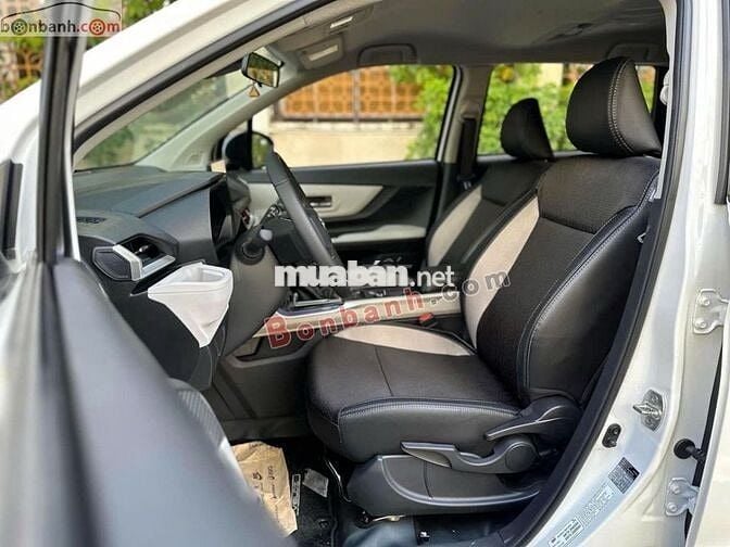 Toyota Veloz Cross Top 1.5 CVT 2025 - 562 Triệu