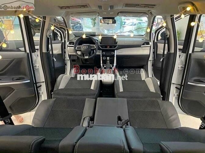 Toyota Veloz Cross Top 1.5 CVT 2025 - 562 Triệu