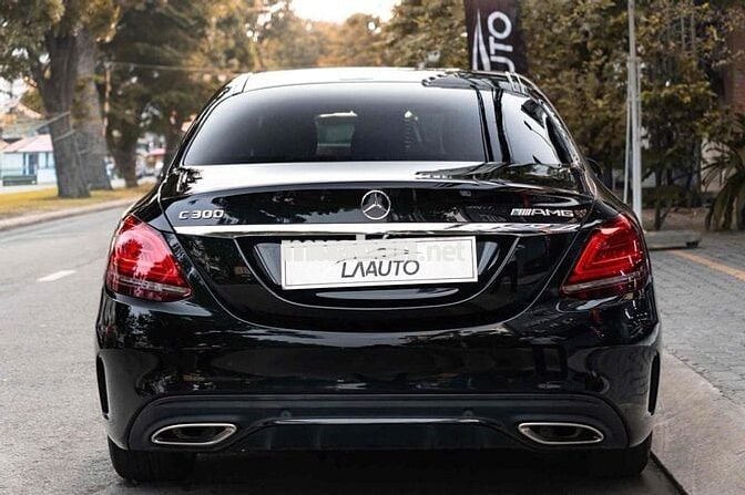 LONG ANH AUTO về MERCEDES C300 AMG sx2019 giá tốt