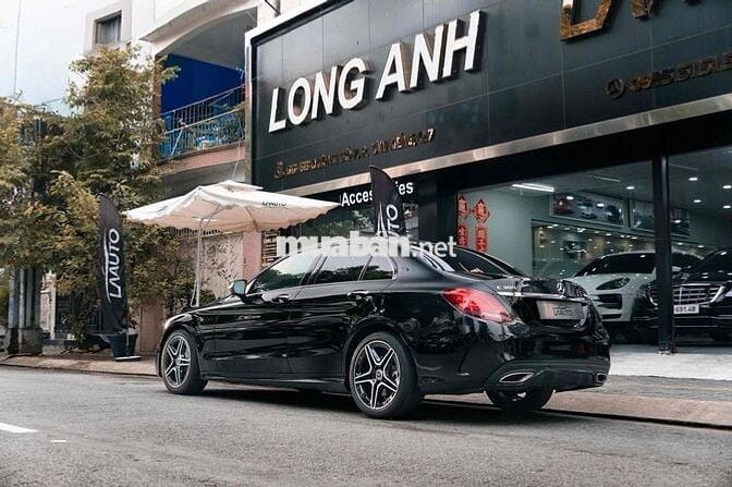 LONG ANH AUTO về MERCEDES C300 AMG sx2019 giá tốt