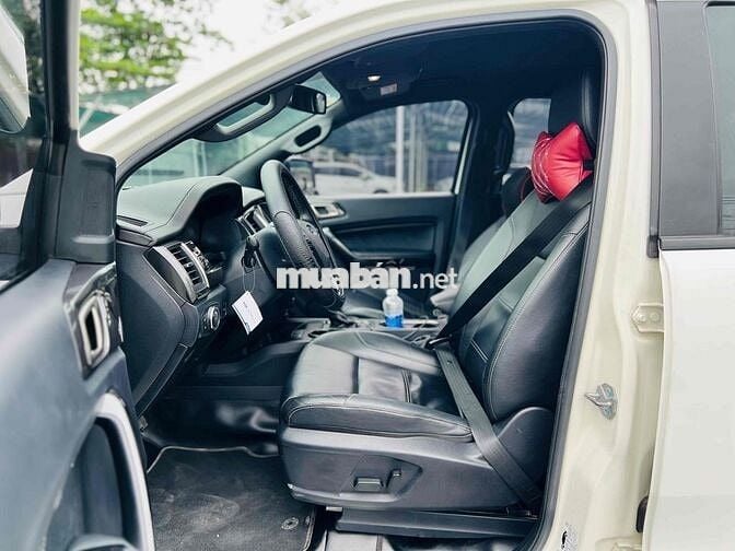 GĐ BÁN ĐỔI XE, EVEREST TITANIUM 1 CẦU 2019