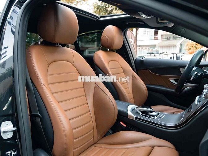 LONG ANH AUTO về MERCEDES C300 AMG sx2019 giá tốt