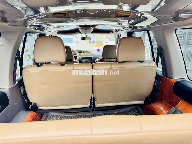 Ford Everest 2005 Gasoline XL 4x2 - 112000 km