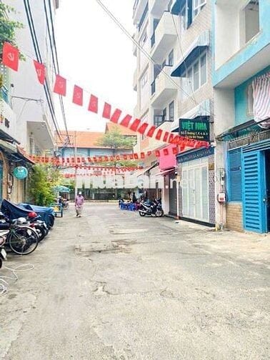 Chỉ có 12 tỷ mua được nhà mặt tiền CXĐT quận 3