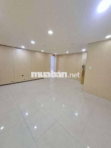 Nhà cho thuê Trần Quang Khải, Phường Tân Định, Quận 1