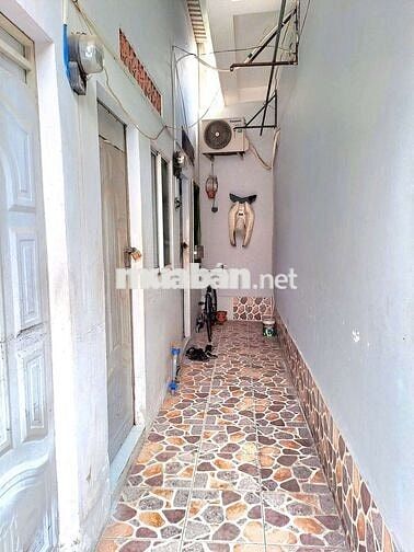 BÁN LÔ ĐẤT 160M² CÓ NHÀ 2 TẦNG và 3P TRỌ gần CHỢ THỦ ĐỨC
