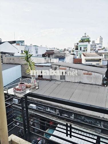 Cho thuê nhà ở ĐC: 74/1C Nguyễn Quý Anh, P. Tân Sơn Nhì, Q.Tân Phú