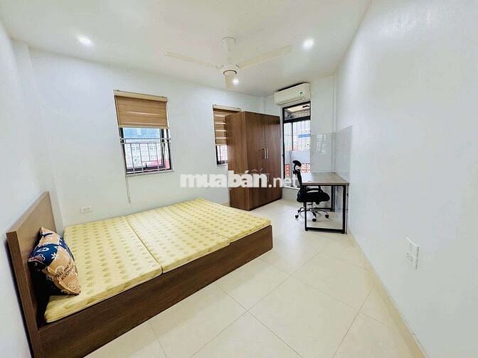 Siêu phẩm CCMN Studio - 2 ngủ, 1 bếp. Full đồ Mặt phố Nguyễn Trãi