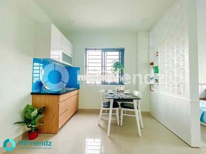 ✨CHO THUÊ CĂN HỘ 1PN BAN CÔNG, RỘNG 40M2, THANG MÁY, GẦN CẦU NVC Q5
