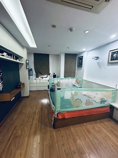 Chính Chủ Cho Thuê Căn Hộ Khép Kín Số 30 Mặt Phố Trần Quang Diệu.