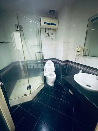 Chính Chủ Cho Thuê Căn Hộ Khép Kín Số 30 Mặt Phố Trần Quang Diệu.
