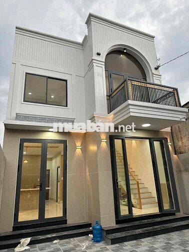 Cần bán nhà mới xây 1 trệt 1 lầu Diện Tích sổ 132m2 , gần chợ Tân Vạn
