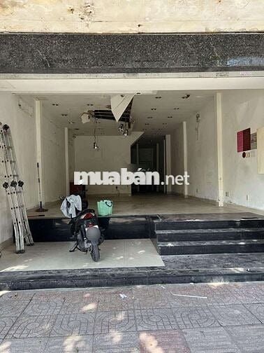 Nhà cho thuê Cách Mạng Tháng 8, Phường 10, Quận 3