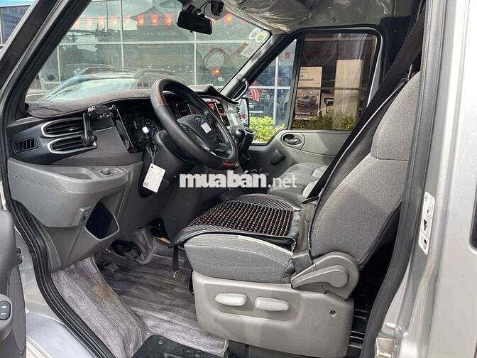 Ford Transit 2023 Full phụ kiện Không lỗi