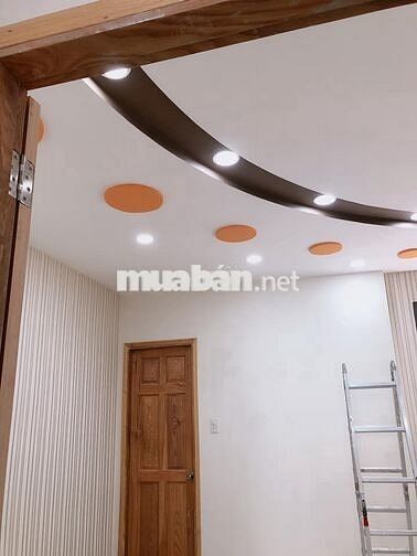 Nhà HXH Thích Quảng Đức, P.Nhuận, 72m2 ngang 4.5m, 2 tầng ST 2PN, 15TR