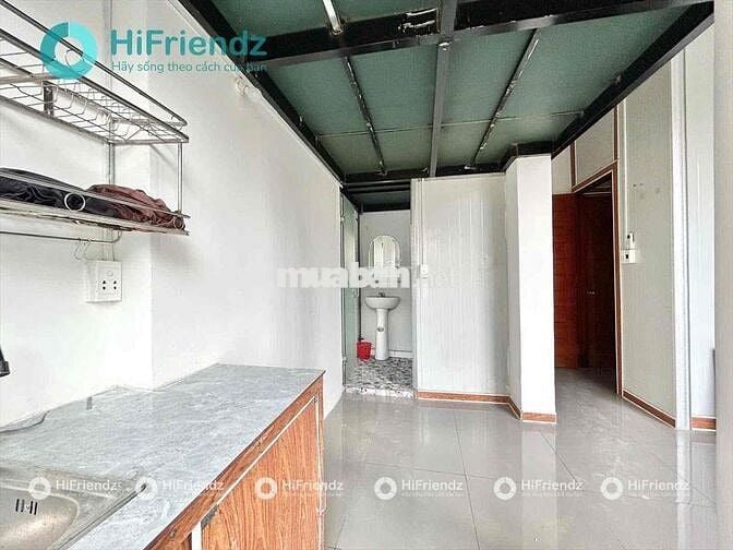 🔥PHÒNG GÁC CỬA SỔ TRỜI GIÁ RẺ NGAY TRUNG TÂM THANG MÁY HẦM XE